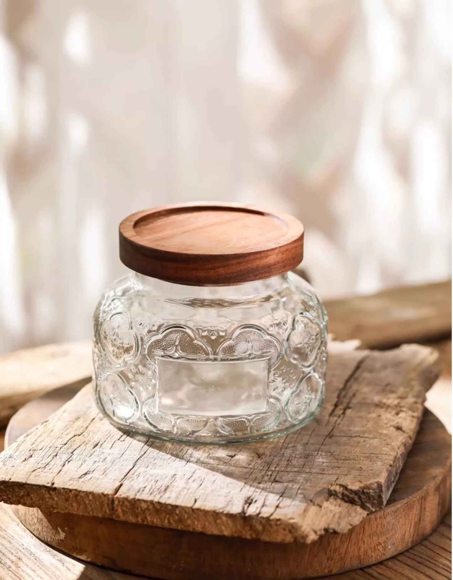 Retro American Carved Wooden Lid Sealed Glass Jar