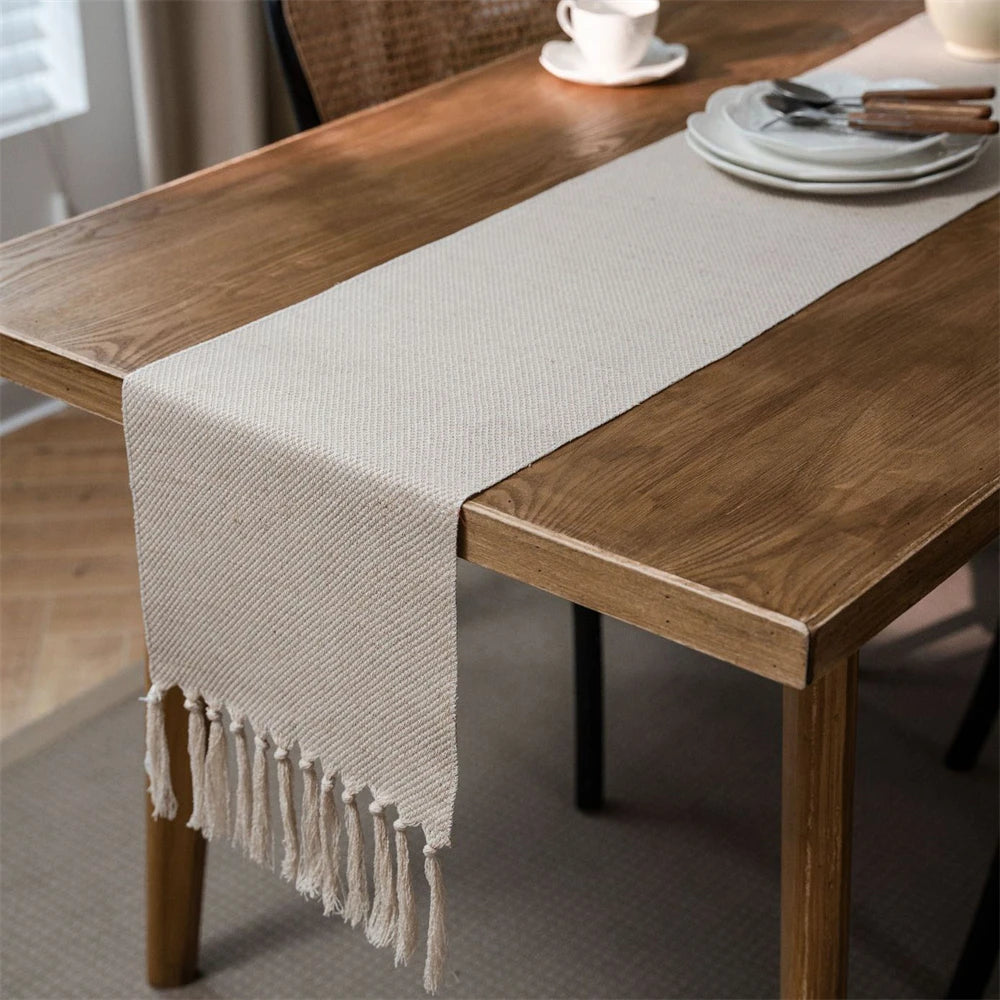 Green Nordic Jacquard Geometric Table Runner