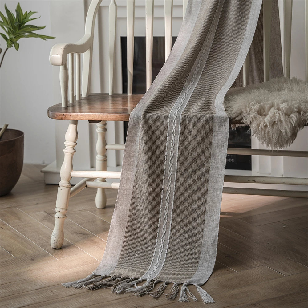 Green Nordic Jacquard Geometric Table Runner