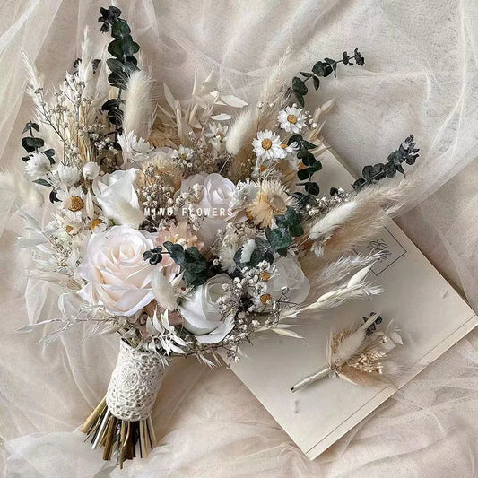 Dry Pampas Grass Bouquet